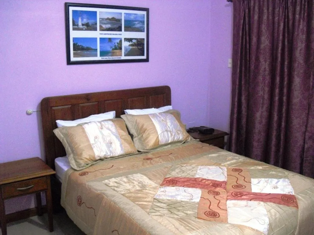 Bed & Breakfast Piarco Village Suites